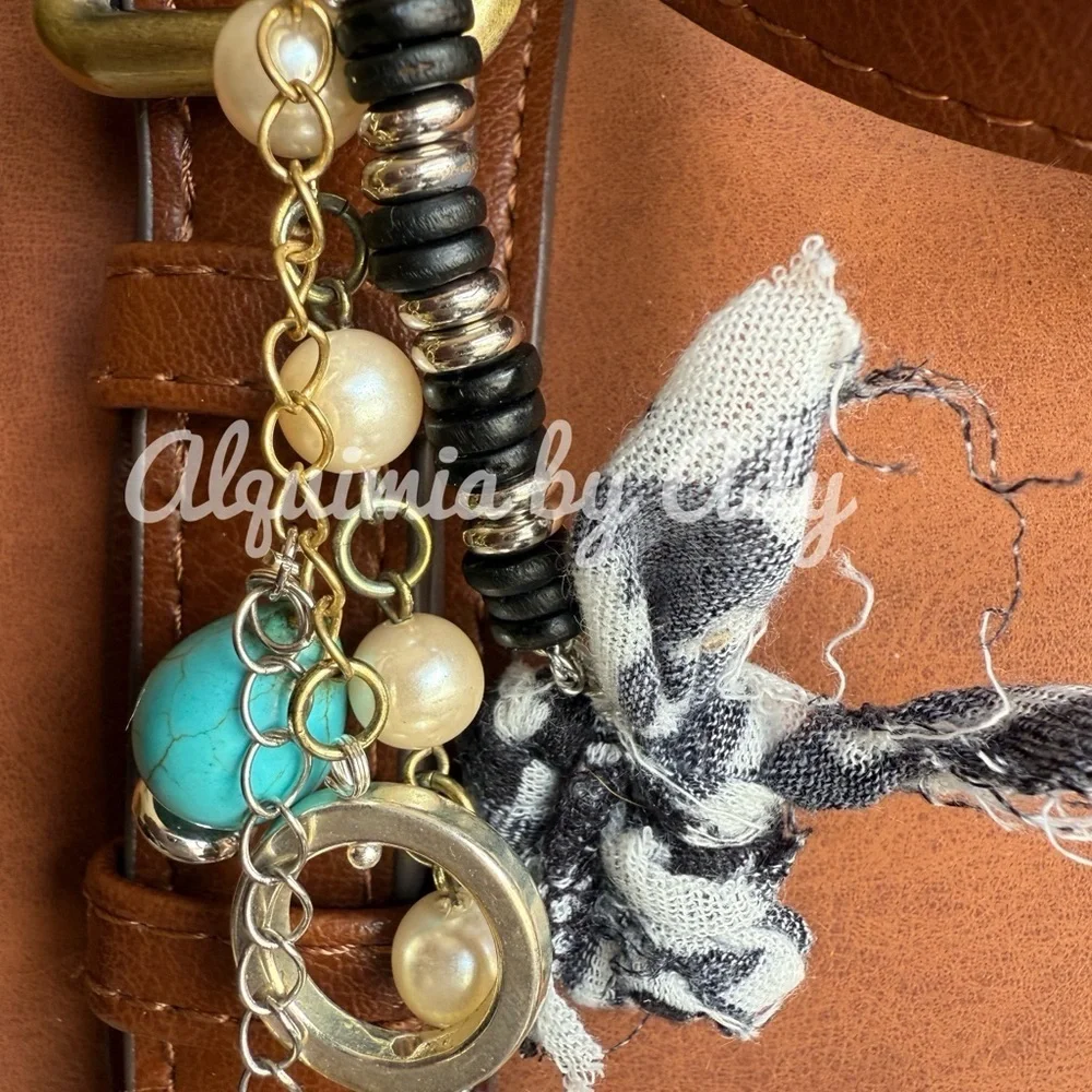 Brown Leather Key Holder with Silver Accents